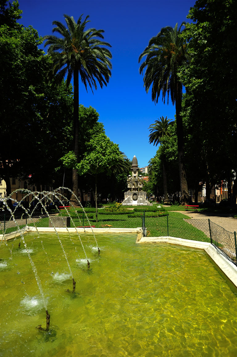 Sá da Bandeira Garden